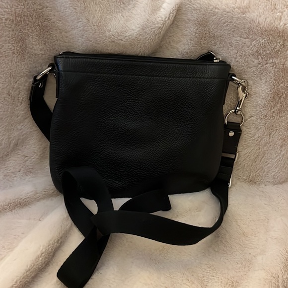 Coach black pebbled leather crossbody bag - Picture 2 of 6